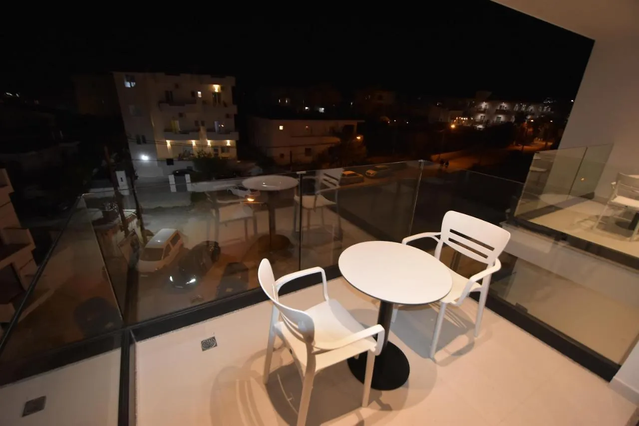 Agimi Hotel 사밀